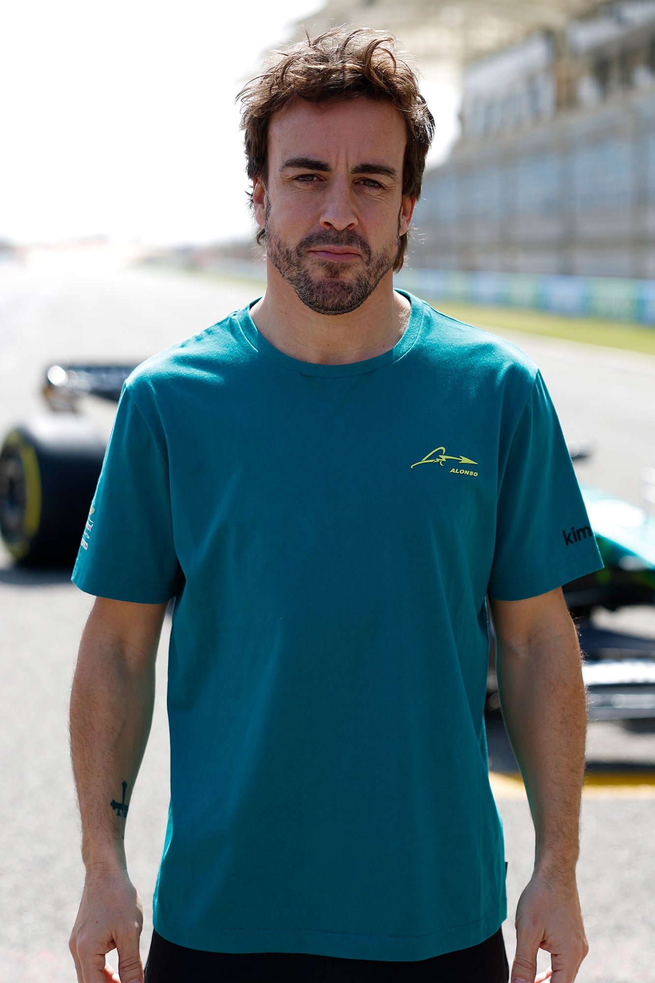 Fernando Alonso y Kimoa presentan: FA Aston Martin F1 Collection
